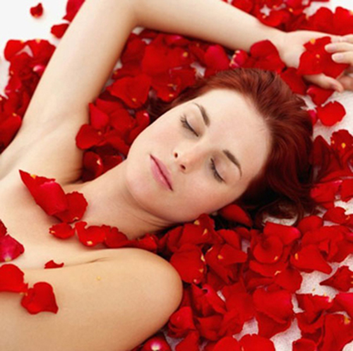 Điều trị đôi môi nứt nẻ - Spa Việt Nam